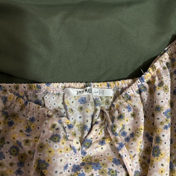 Floral Summer/Spring Dress - Picture 2 of 2